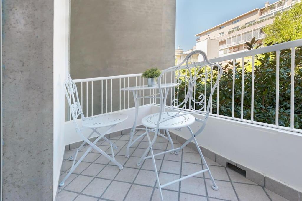 Domus Delia Pescara Centro Appartement Buitenkant foto