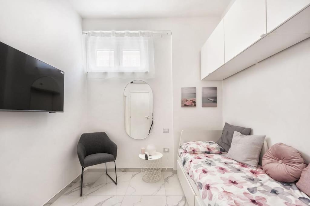 Domus Delia Pescara Centro Appartement Buitenkant foto